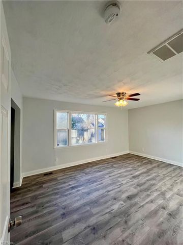 423 Shenandoah RD, Hampton, VA 23661