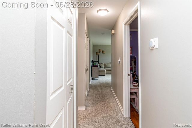 9075 Headley Drive, Sterling Heights, MI 48314