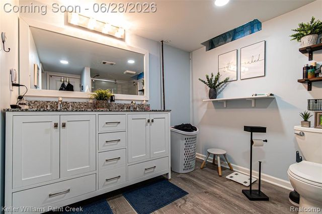 9075 Headley Drive, Sterling Heights, MI 48314