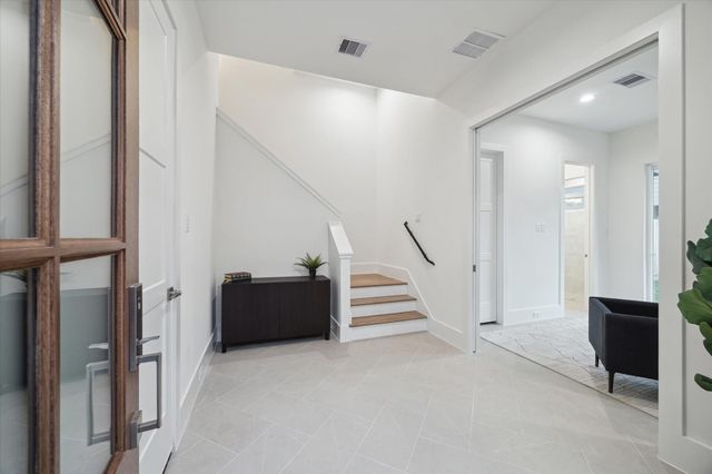 4231 Gibson Street, Houston, TX 77007