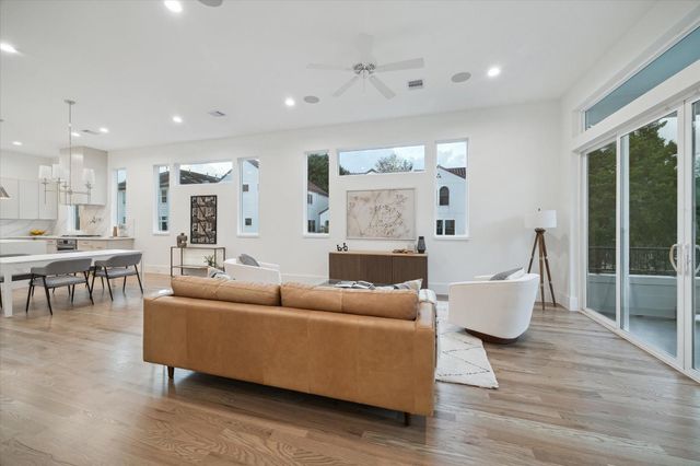 4231 Gibson Street, Houston, TX 77007