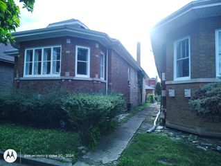 8232 S Aberdeen Street, Chicago, IL 60620