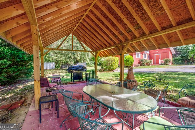 256 Black Rock Mountain Parkway, Clayton, GA 30525