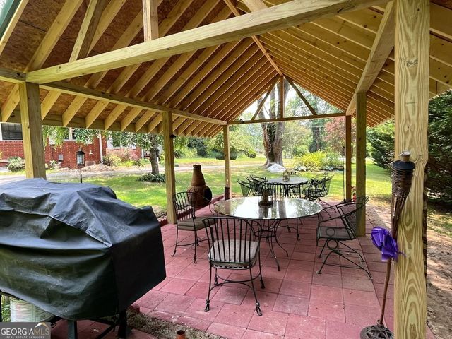 256 Black Rock Mountain Parkway, Clayton, GA 30525