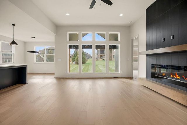 15665 W 165th Street, Olathe, KS 66062