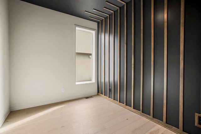 15665 W 165th Street, Olathe, KS 66062