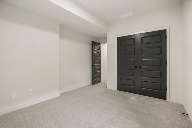 15665 W 165th Street, Olathe, KS 66062