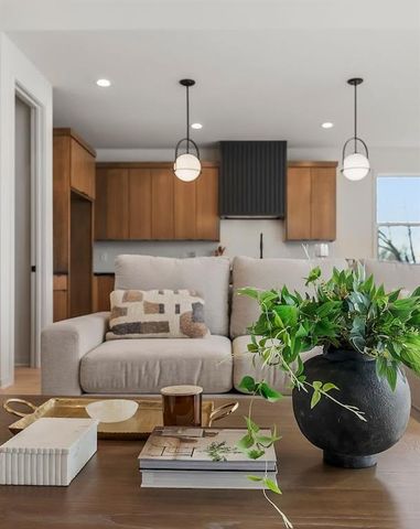 15665 W 165th Street, Olathe, KS 66062