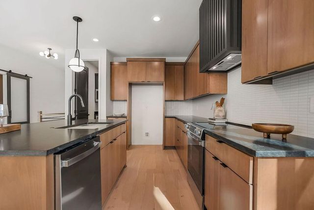 15665 W 165th Street, Olathe, KS 66062