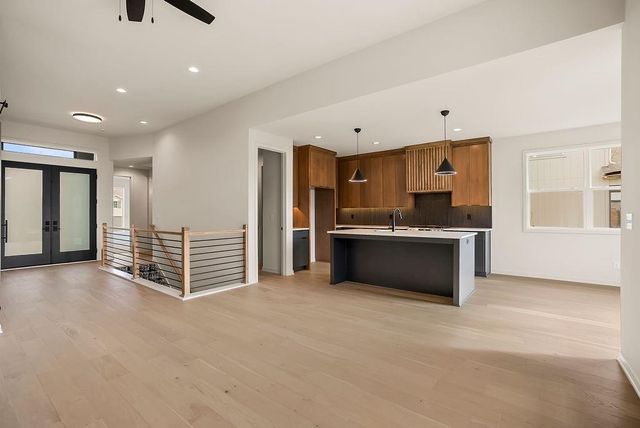 15665 W 165th Street, Olathe, KS 66062