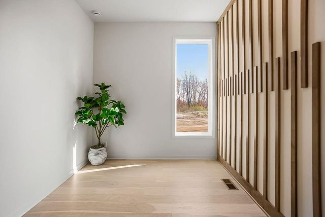 15665 W 165th Street, Olathe, KS 66062