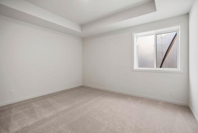 15665 W 165th Street, Olathe, KS 66062