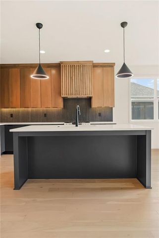 15665 W 165th Street, Olathe, KS 66062