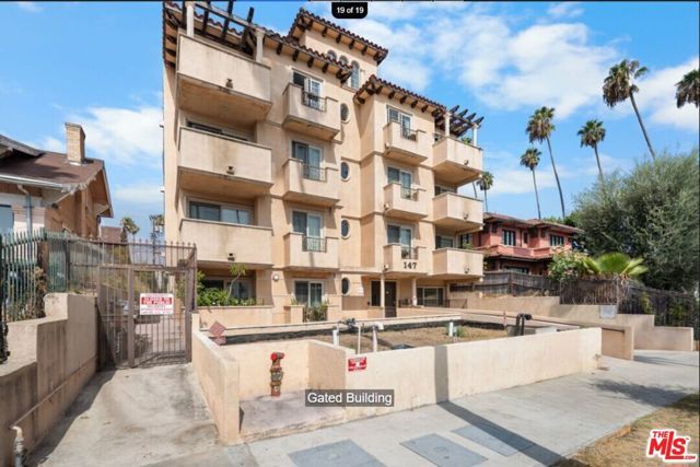 147 N Berendo Street 203, Los Angeles, CA 90004