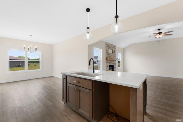 17681 Seahawk Lane, Huntertown, IN 46748