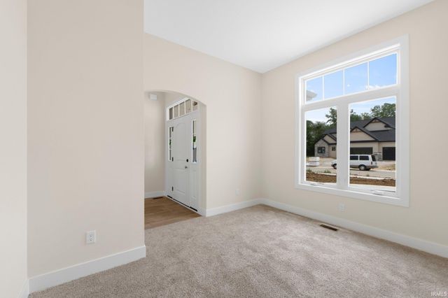 17681 Seahawk Lane, Huntertown, IN 46748