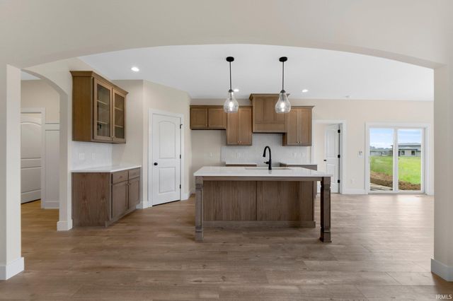 17681 Seahawk Lane, Huntertown, IN 46748