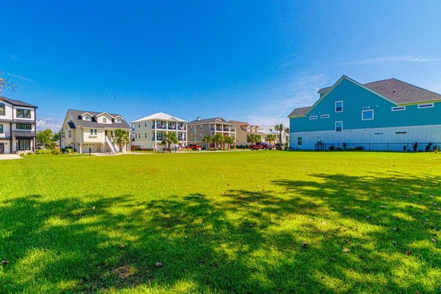 120 Palmetto Harbour Dr., North Myrtle Beach, SC 29582