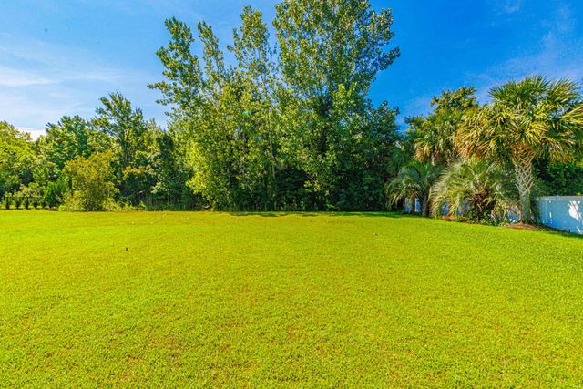 120 Palmetto Harbour Dr., North Myrtle Beach, SC 29582