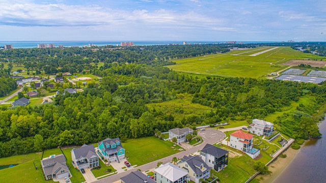 120 Palmetto Harbour Dr., North Myrtle Beach, SC 29582
