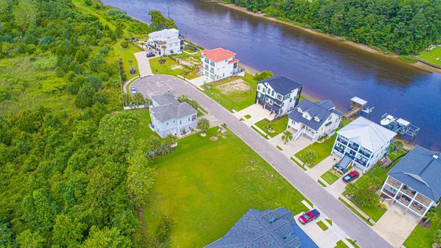 120 Palmetto Harbour Dr., North Myrtle Beach, SC 29582