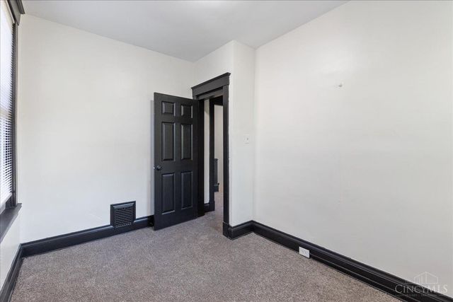 5213 Kenwood Road, Cincinnati, OH 45227