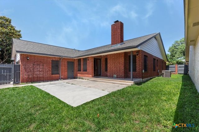 1540 Circle Oak Drive, Schertz, TX 78154