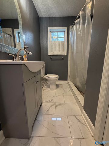 1208 Randall Street, Gadsden, AL 35901