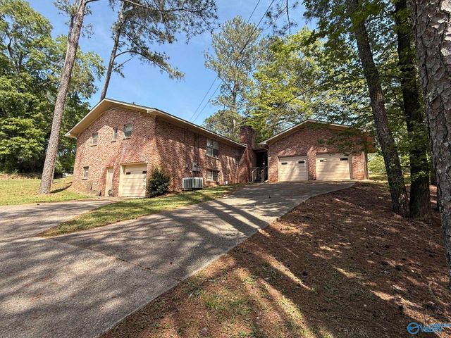 1208 Randall Street, Gadsden, AL 35901