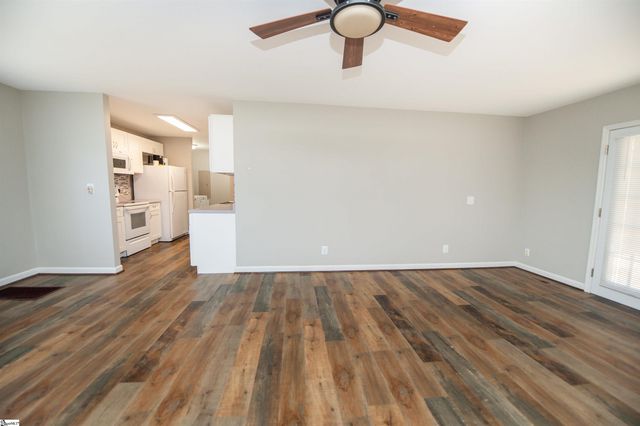 7840 Cross Anchor Road, Enoree, SC 29335