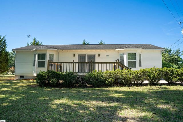 7840 Cross Anchor Road, Enoree, SC 29335