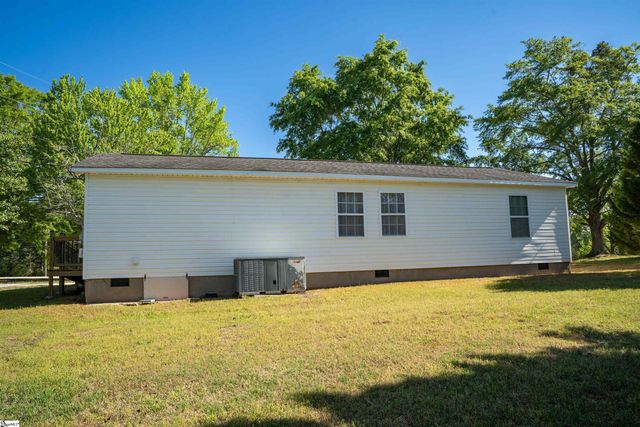 7840 Cross Anchor Road, Enoree, SC 29335