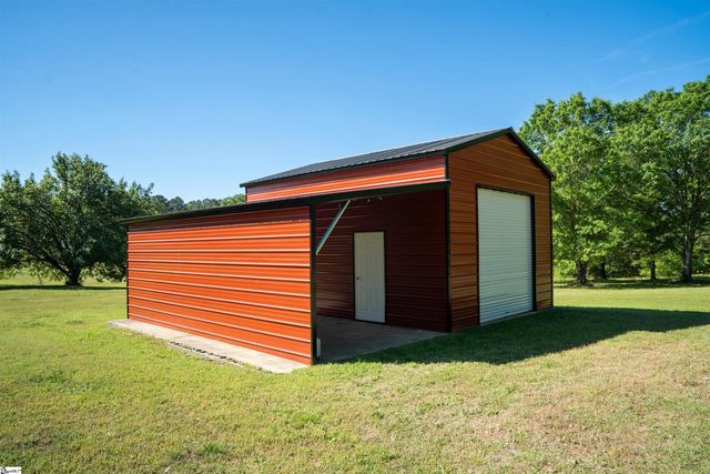 7840 Cross Anchor Road, Enoree, SC 29335