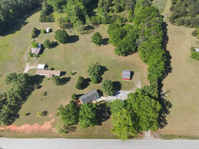 7840 Cross Anchor Road, Enoree, SC 29335