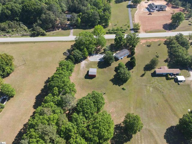 7840 Cross Anchor Road, Enoree, SC 29335
