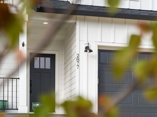 2877 Nw MT ASHLAND Ln, Mc Minnville, OR 97128