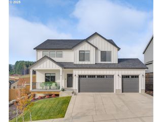 2877 Nw MT ASHLAND Ln, Mc Minnville, OR 97128