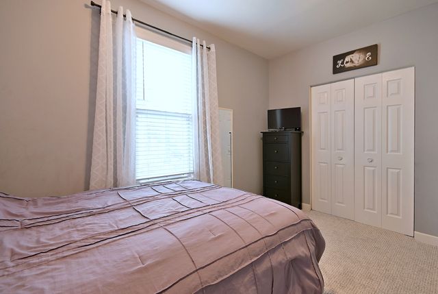 947 Hannah Avenue, Forest Park, IL 60130
