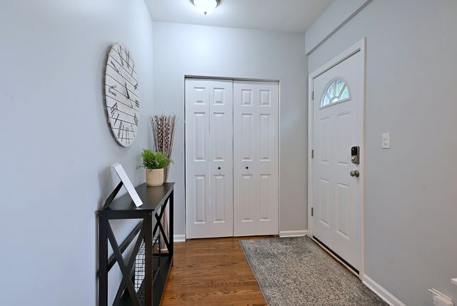 947 Hannah Avenue, Forest Park, IL 60130