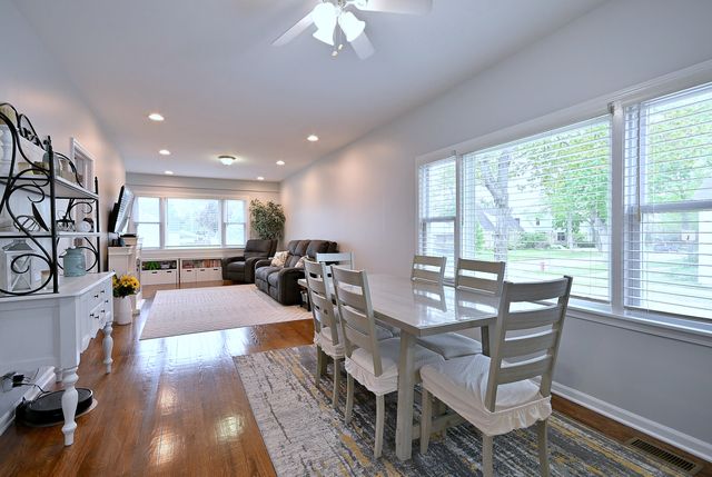 947 Hannah Avenue, Forest Park, IL 60130