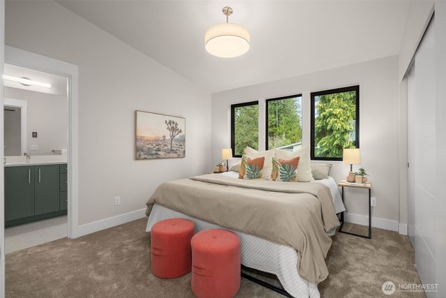 6038 50th Avenue NE, Seattle, WA 98115