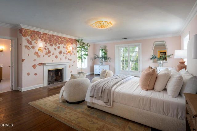 1220 Hillcrest Avenue, Pasadena, CA 91106
