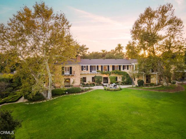 1220 Hillcrest Avenue, Pasadena, CA 91106