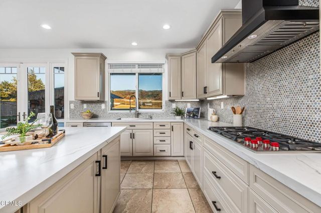34269 Starpoint Street, Temecula, CA 92592