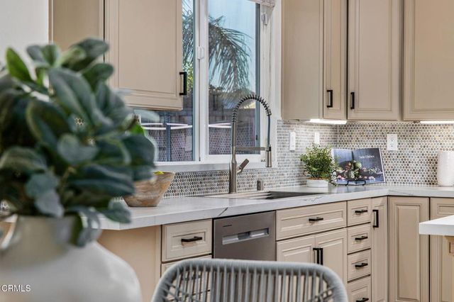 34269 Starpoint Street, Temecula, CA 92592