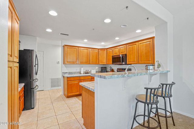 19700 N 76TH Street 1058, Scottsdale, AZ 85255