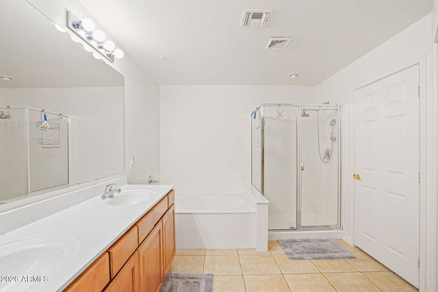 19700 N 76TH Street 1058, Scottsdale, AZ 85255