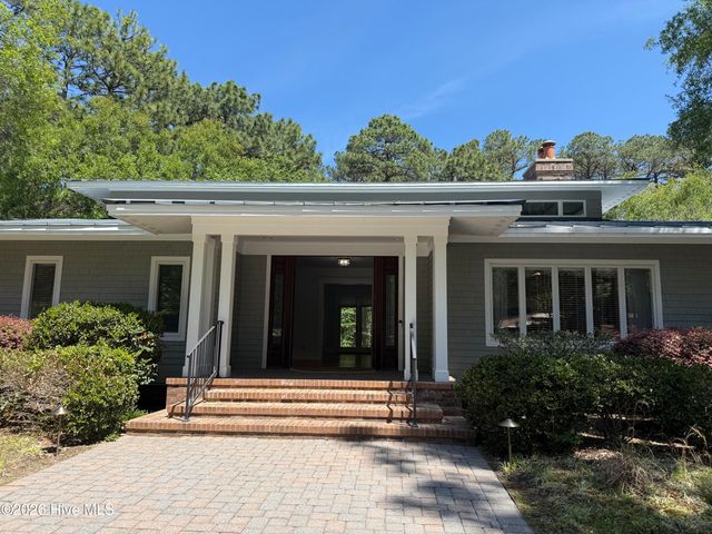 28 Chestertown Drive, Pinehurst, NC 28374