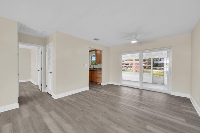 19035 SE Southgate Drive, Jupiter, FL 33469