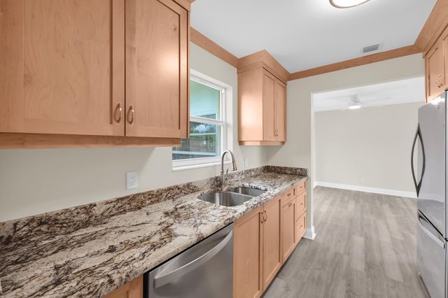 19035 SE Southgate Drive, Jupiter, FL 33469